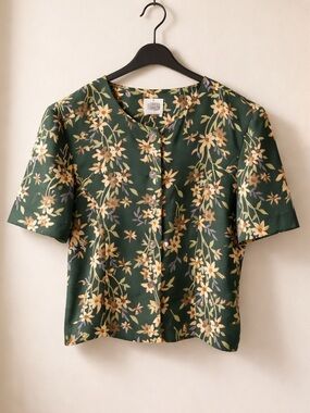 Leslie Fay Dark Green Floral Button-Front Blouse